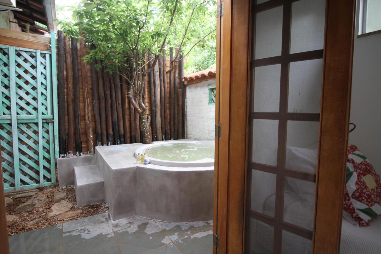 Chácara Andó Bed And Breakfast Águas de Santa Barbara Esterno foto