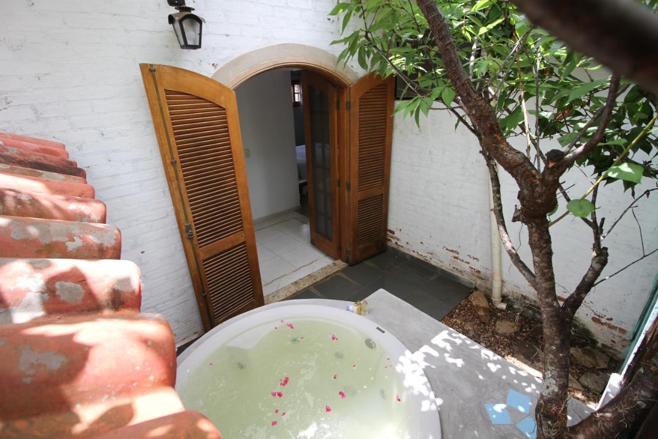 Chácara Andó Bed And Breakfast Águas de Santa Barbara Esterno foto